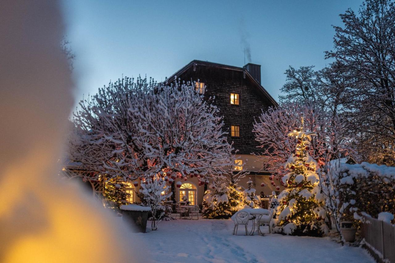 Der Schlosswirt Zu Anif - Biedermeierhotel Und Restaurant Exteriér fotografie