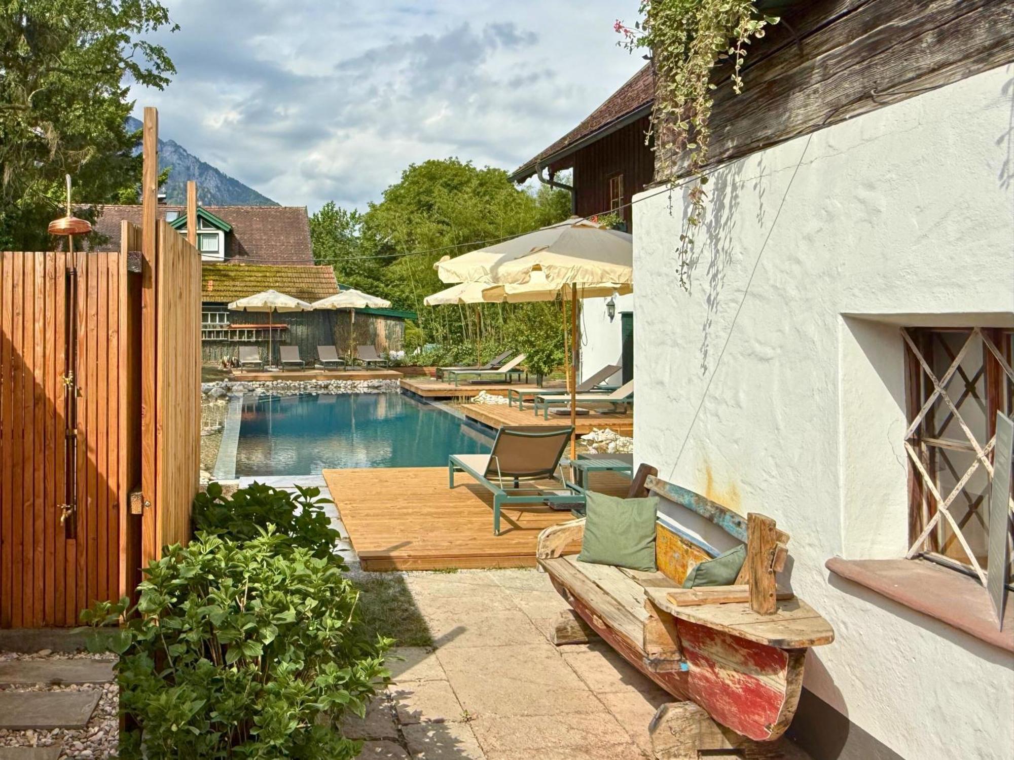 Der Schlosswirt Zu Anif - Biedermeierhotel Und Restaurant Exteriér fotografie